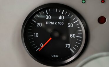 Chevrolet-Bel-air-1957-Edelbrock-Red-Gray-11