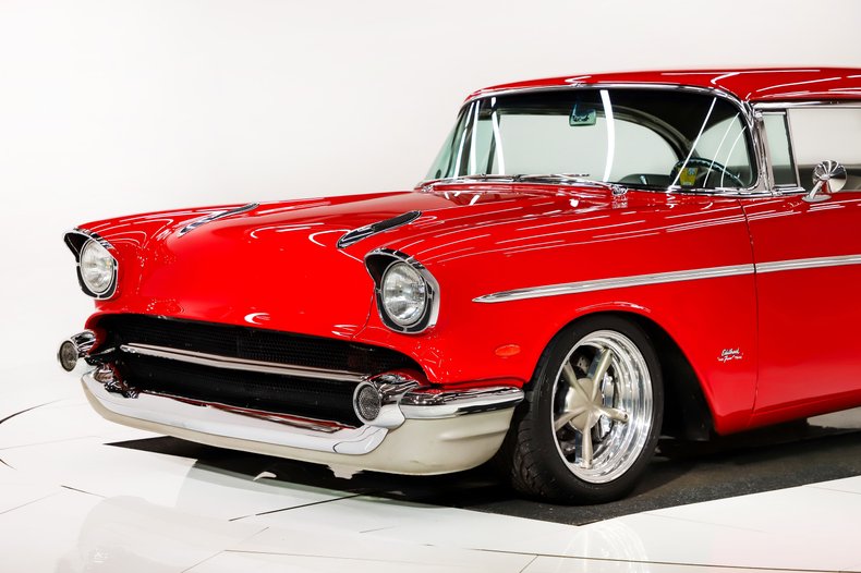 Chevrolet-Bel-air-1957-Edelbrock-Red-Gray-12