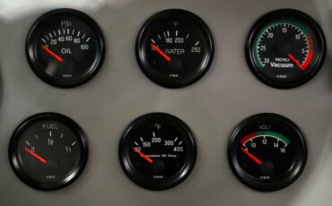 Chevrolet-Bel-air-1957-Edelbrock-Red-Gray-14