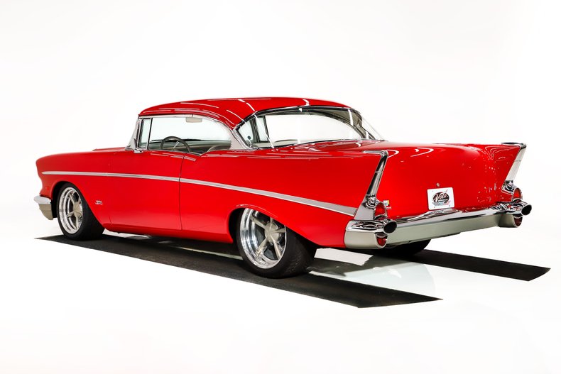 Chevrolet-Bel-air-1957-Edelbrock-Red-Gray-3