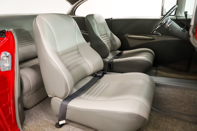 Chevrolet-Bel-air-1957-Edelbrock-Red-Gray-39