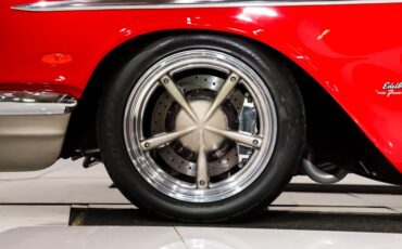 Chevrolet-Bel-air-1957-Edelbrock-Red-Gray-42