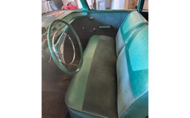 Chevrolet-Biscayne-1958-Green-Green-2