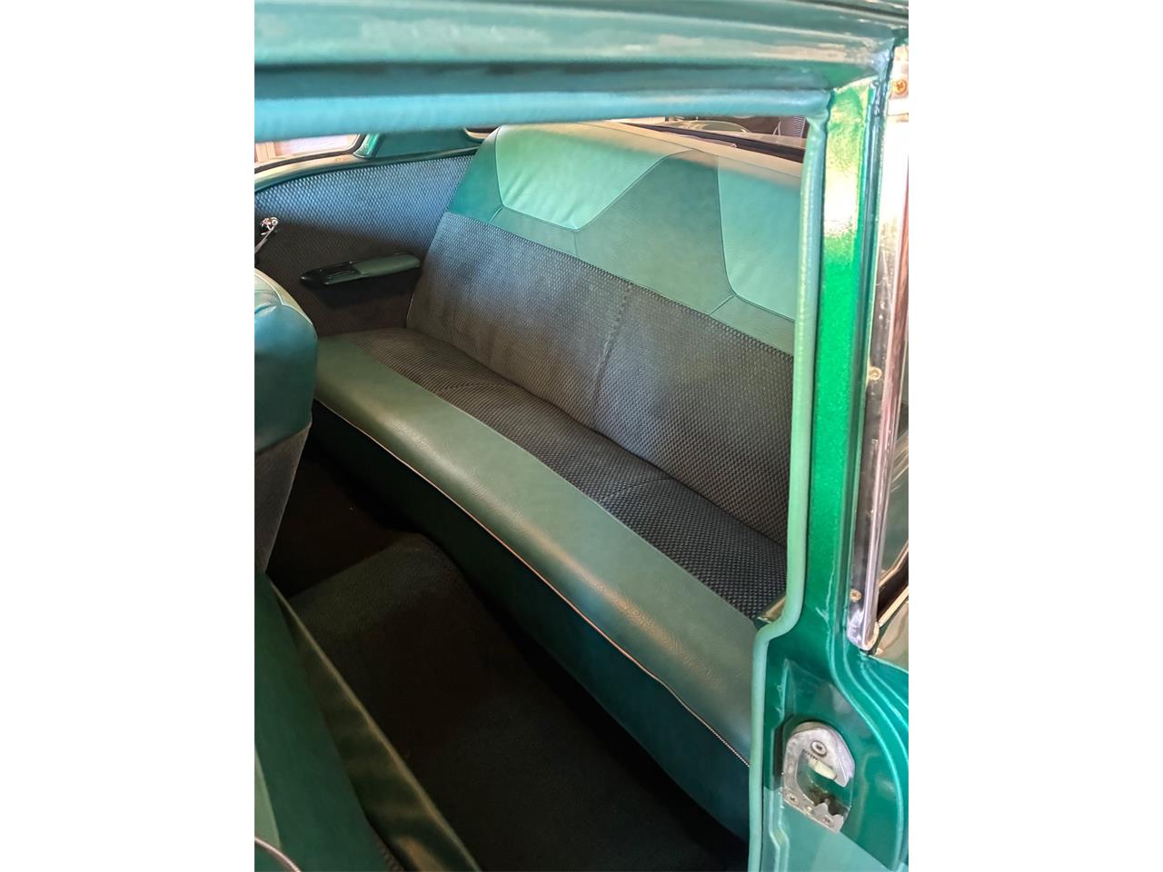 Chevrolet-Biscayne-1958-Green-Green-3
