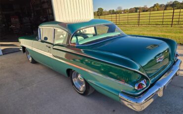 Chevrolet-Biscayne-1958-Green-Green-7
