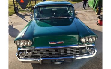 Chevrolet-Biscayne-1958-Green-Green-8