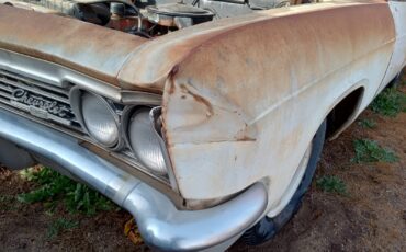 Chevrolet-Biscayne-1966-Sedan-4