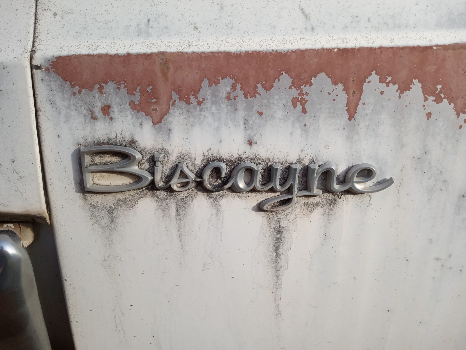 Chevrolet-Biscayne-1966-Sedan-8