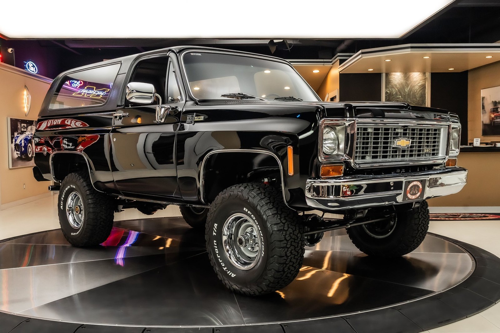 Chevrolet-Blazer-1974-SUV-10