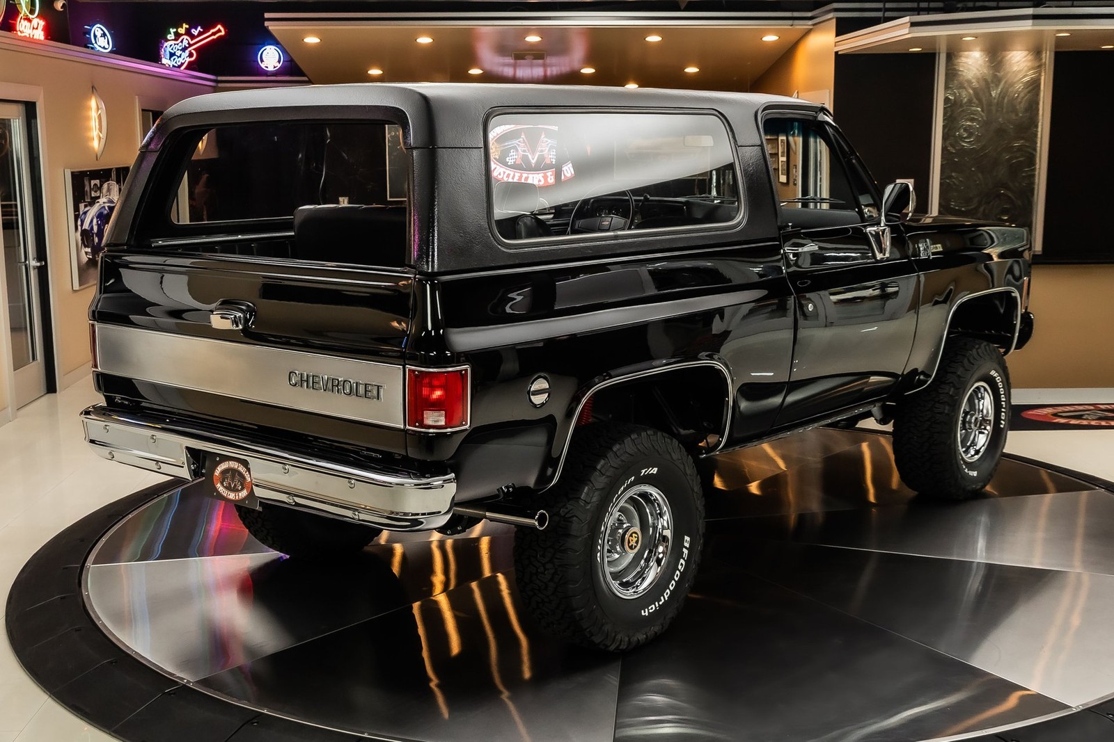 Chevrolet-Blazer-1974-SUV-14