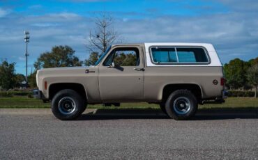 Chevrolet-Blazer-1977-SUV-1