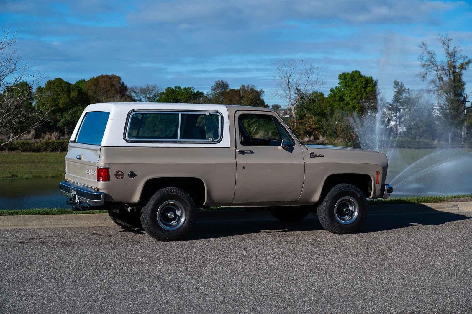 Chevrolet-Blazer-1977-SUV-34