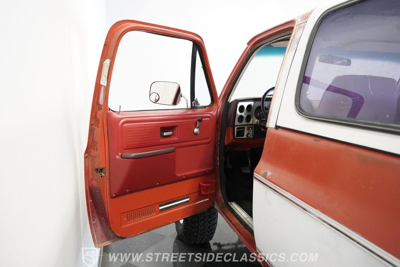 Chevrolet-Blazer-1978-Cardinal-Red-Red-ampamp-White-39