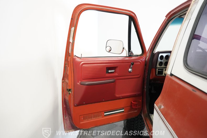 Chevrolet-Blazer-1978-Cardinal-Red-Red-ampamp-White-40