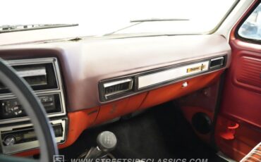 Chevrolet-Blazer-1978-Cardinal-Red-Red-ampamp-White-5