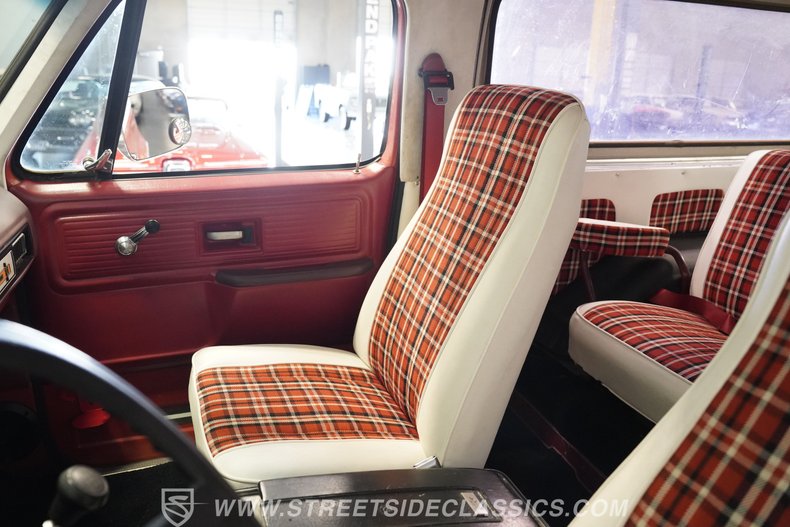 Chevrolet-Blazer-1978-Cardinal-Red-Red-ampamp-White-6