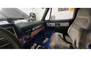 Chevrolet-Blazer-1980-Burnt-Orange-GreyBlack-25