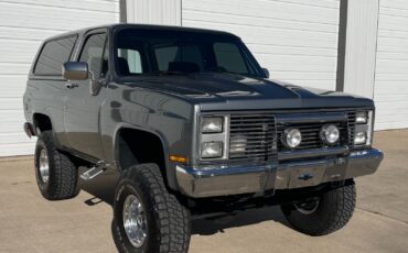 Chevrolet-Blazer-1985-SUV-10