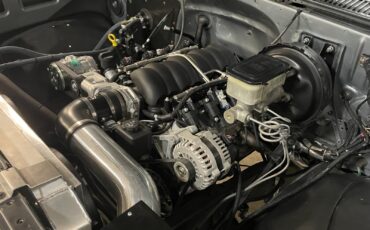 Chevrolet-Blazer-1985-SUV-14