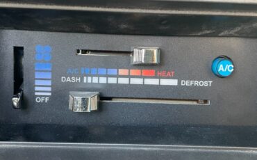 Chevrolet-Blazer-1985-SUV-19