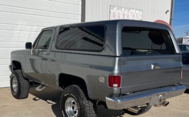 Chevrolet-Blazer-1985-SUV-3