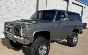 Chevrolet-Blazer-1985-SUV-8