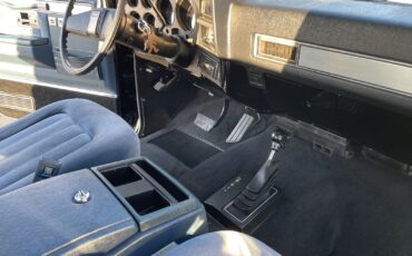 Chevrolet-Blazer-1987-SUV-27