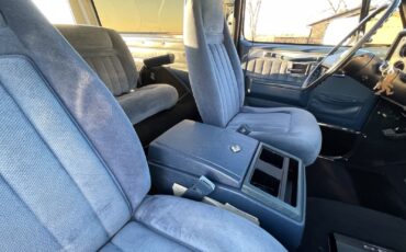 Chevrolet-Blazer-1987-SUV-28