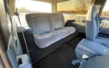 Chevrolet-Blazer-1987-SUV-29