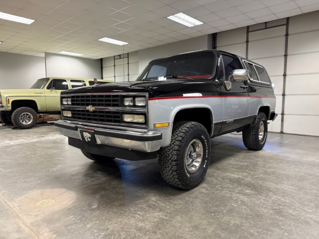 Chevrolet-Blazer-1989-SUV-1