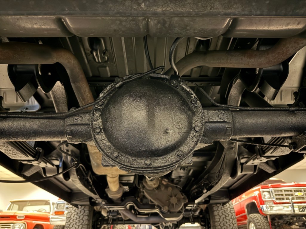 Chevrolet-Blazer-1989-SUV-16