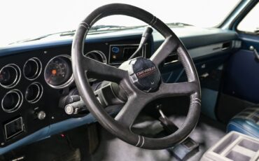 Chevrolet-Blazer-1990-SUV-12