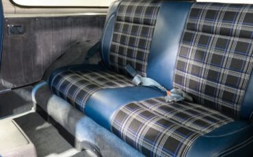 Chevrolet-Blazer-1990-SUV-14