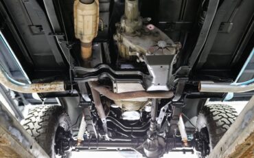 Chevrolet-Blazer-1990-SUV-24