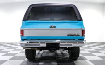 Chevrolet-Blazer-1990-SUV-5