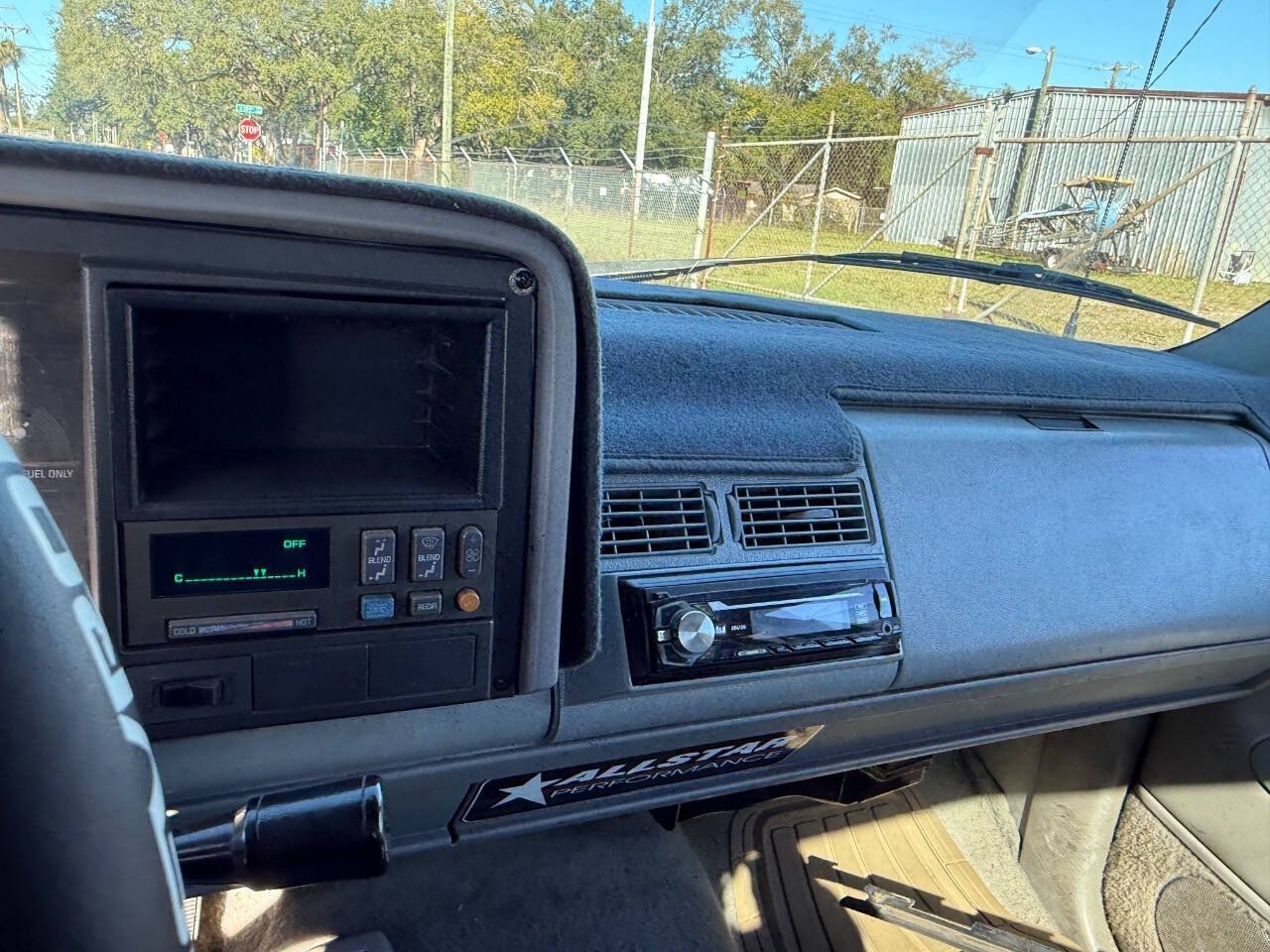 Chevrolet-Blazer-1991-SUV-30