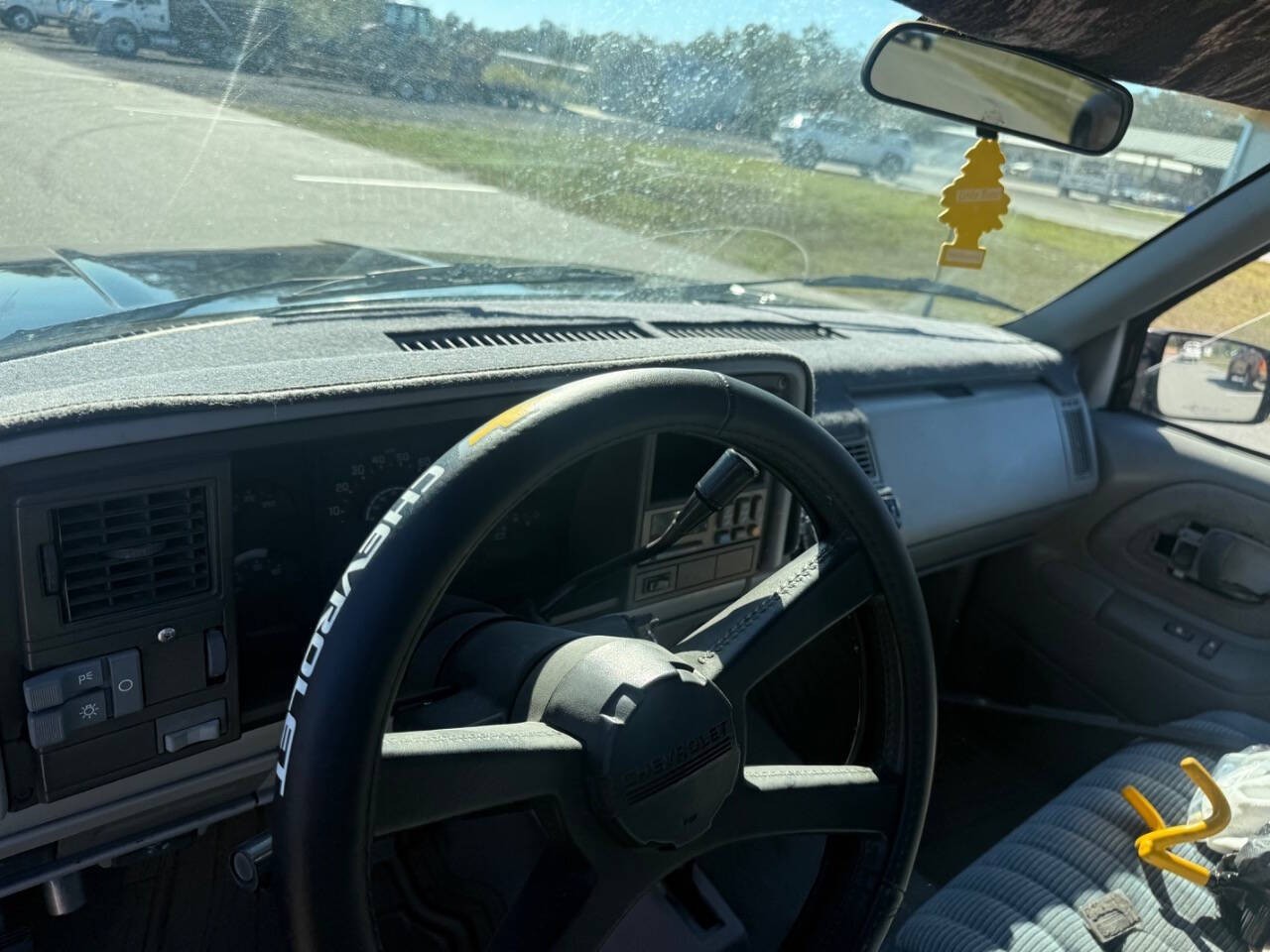 Chevrolet-Blazer-1991-SUV-33