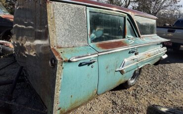 Chevrolet-Brookwood-1960-Trailer-1