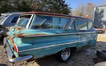 Chevrolet-Brookwood-1960-Trailer-3