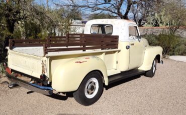 Chevrolet-C-10-1952-Standard-Cab-Pickup-1