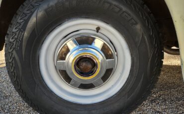 Chevrolet-C-10-1952-Standard-Cab-Pickup-20