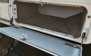 Chevrolet-C-10-1952-Standard-Cab-Pickup-27