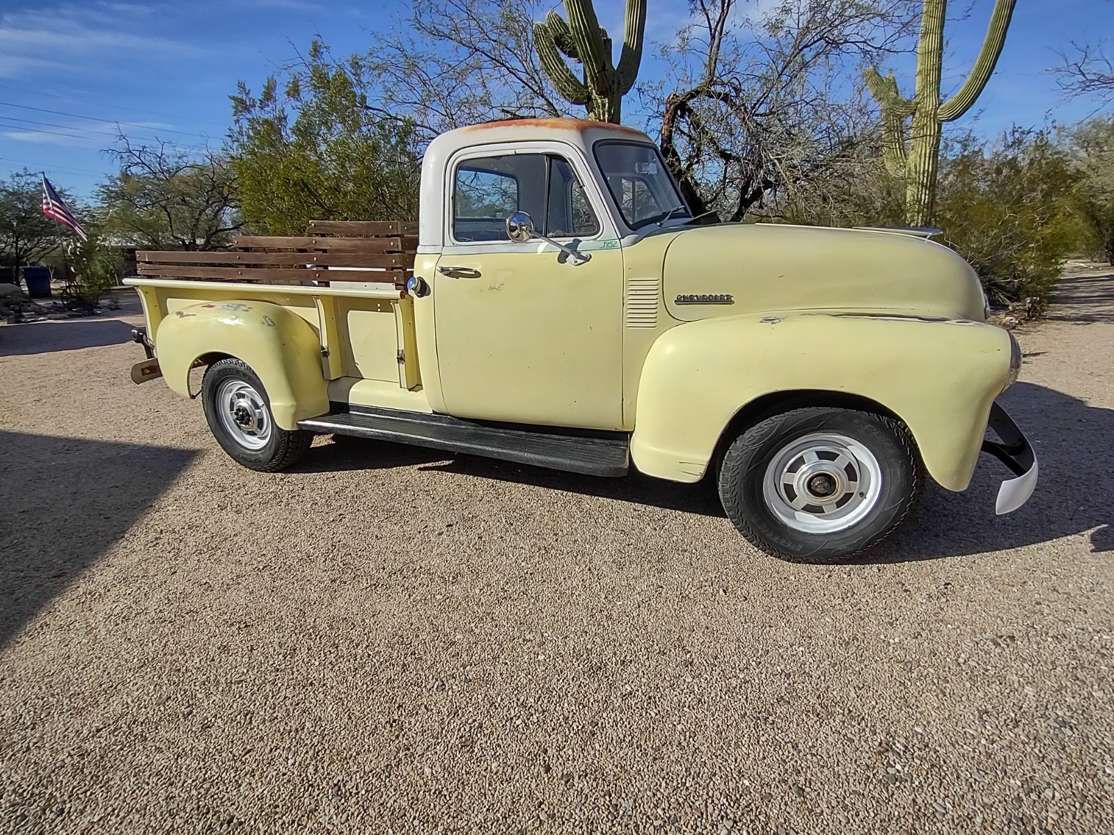 Chevrolet-C-10-1952-Standard-Cab-Pickup-3