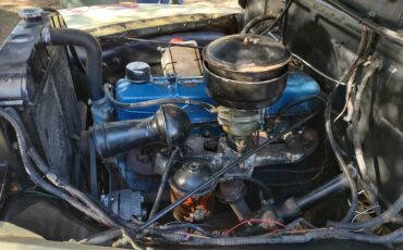 Chevrolet-C-10-1952-Standard-Cab-Pickup-36