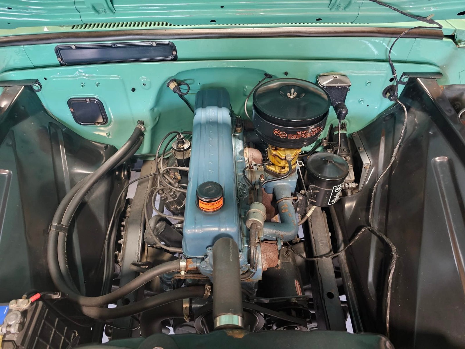 Chevrolet-C-10-1962-17