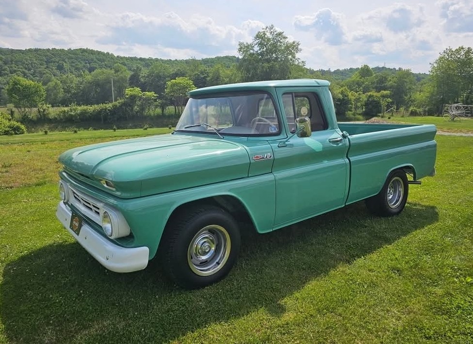 Chevrolet-C-10-1962-3