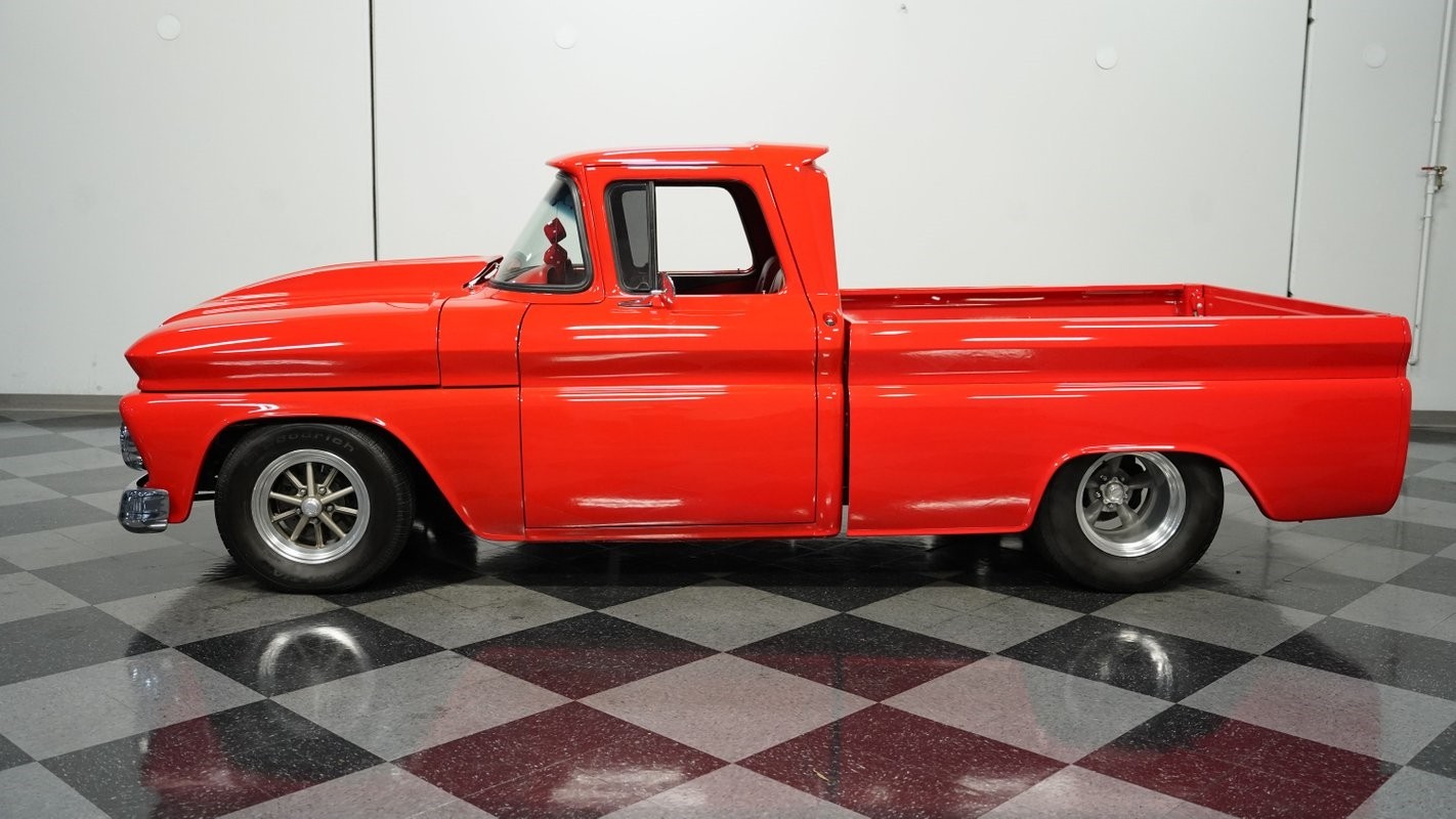 Chevrolet-C-10-1962-Pickup-Truck-2