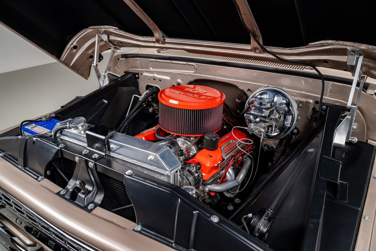 Chevrolet-C-10-1963-Pickup-Truck-32