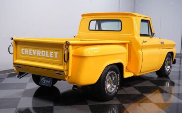 Chevrolet-C-10-1965-Pickup-Truck-11