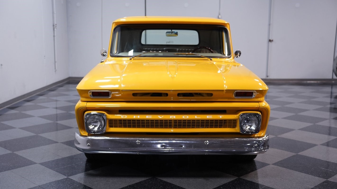 Chevrolet-C-10-1965-Pickup-Truck-16